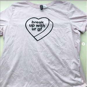 ariana grande break up with ur gf tee!!!
